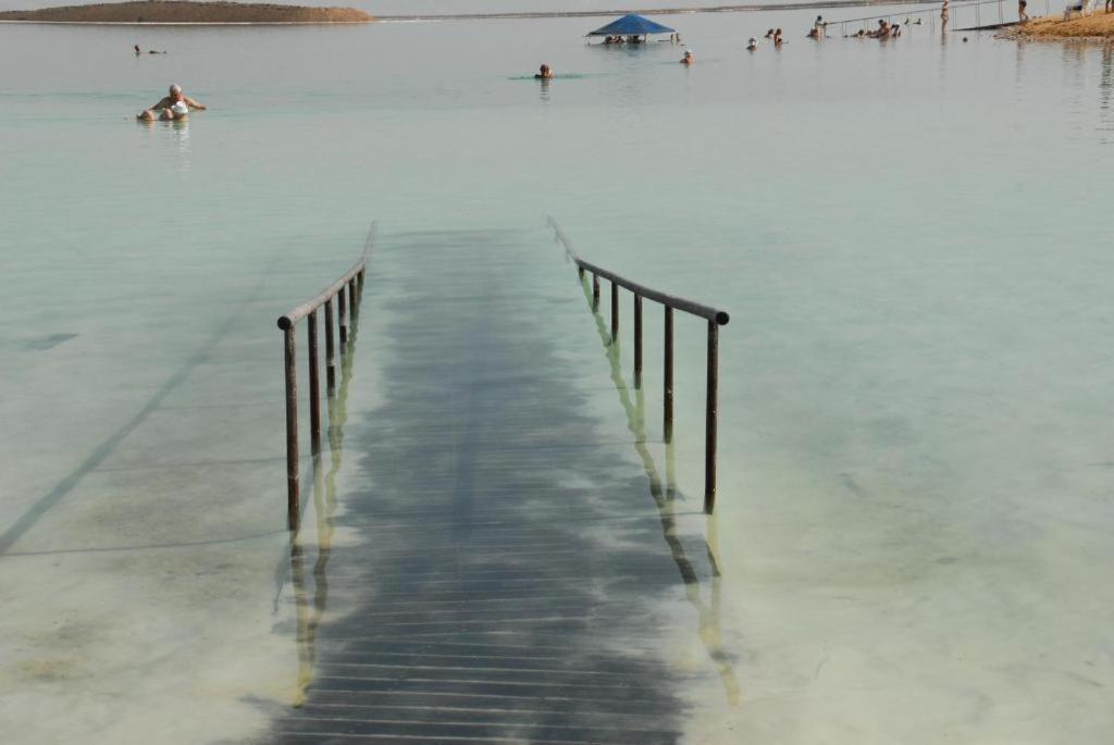 Ein Gedi Rooms Neve Zohar Dış mekan fotoğraf